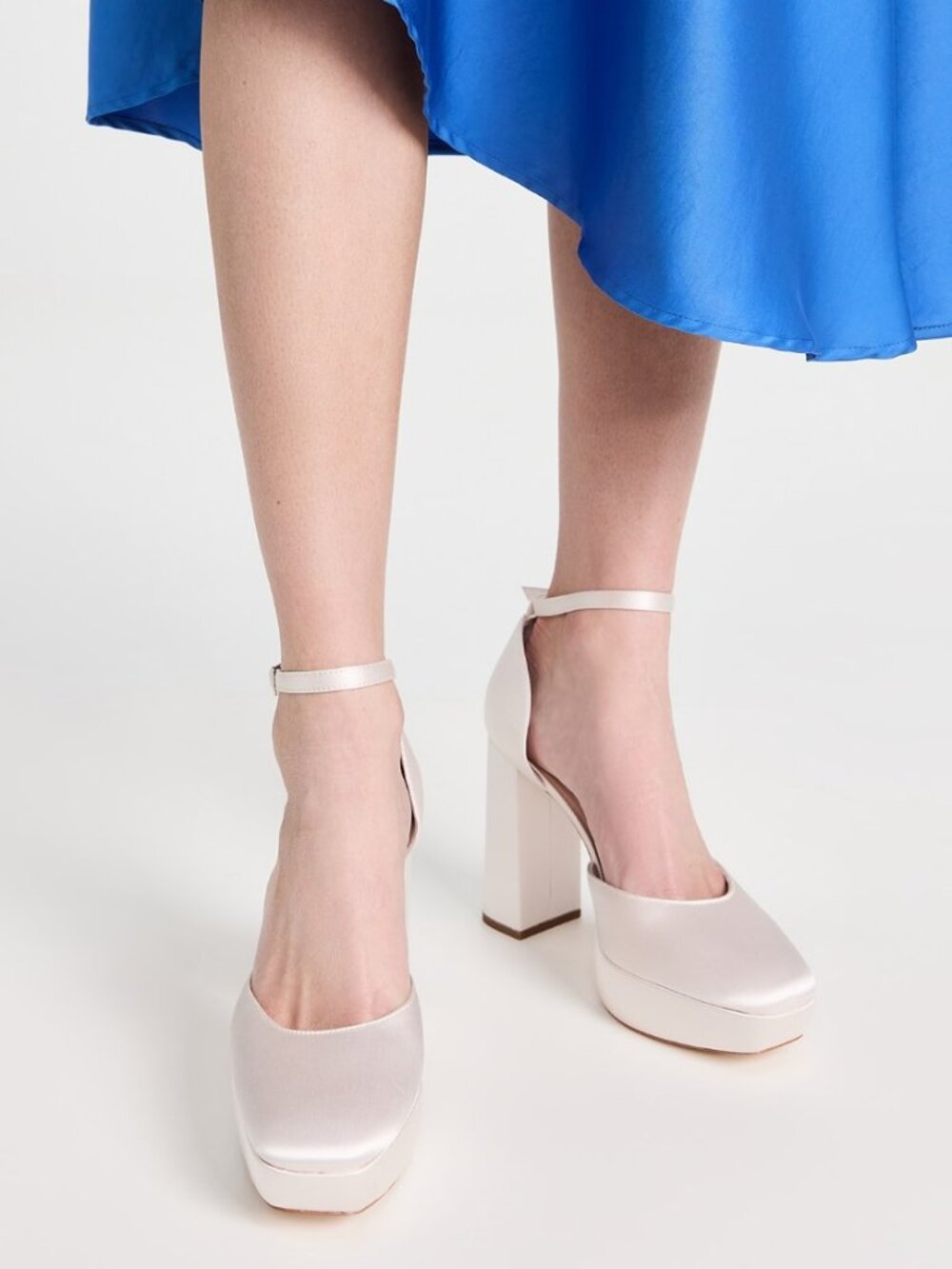 Selina Closed Toe Ankle Strap Platform Pumps - Picture 2 of 6